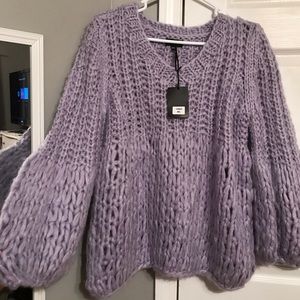Lavender boutique sweater with balloon sleeves